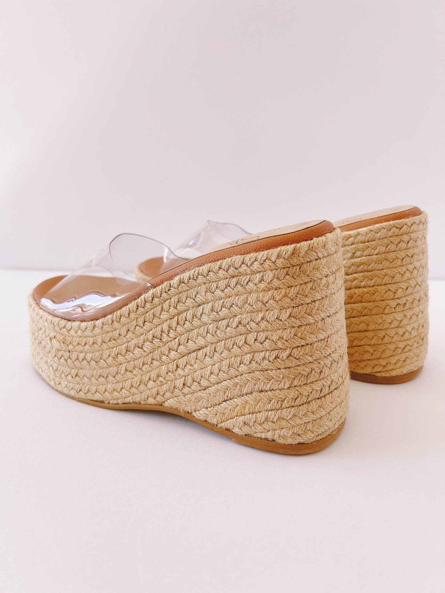 Laura Platform