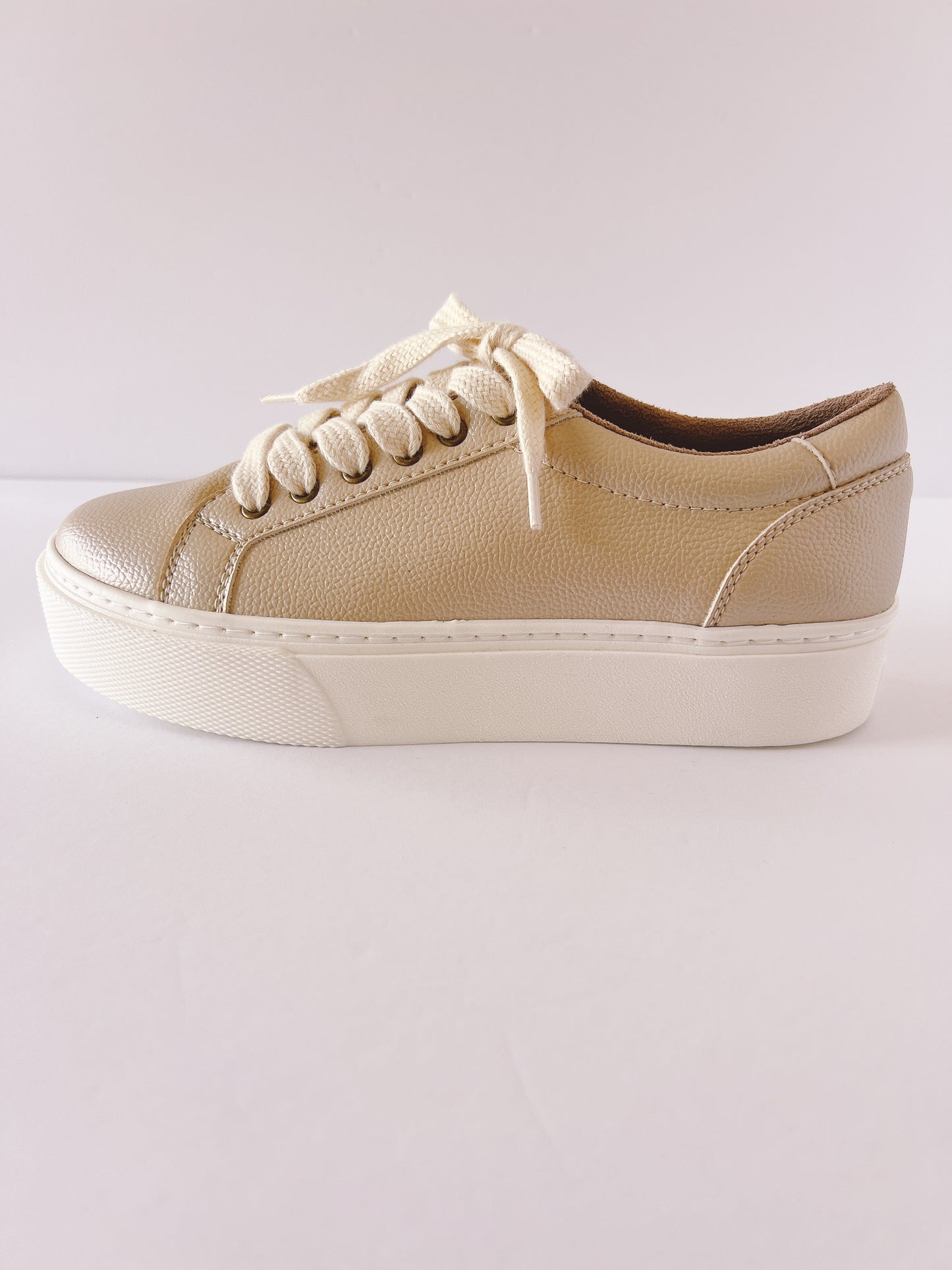 Nela Sneakers